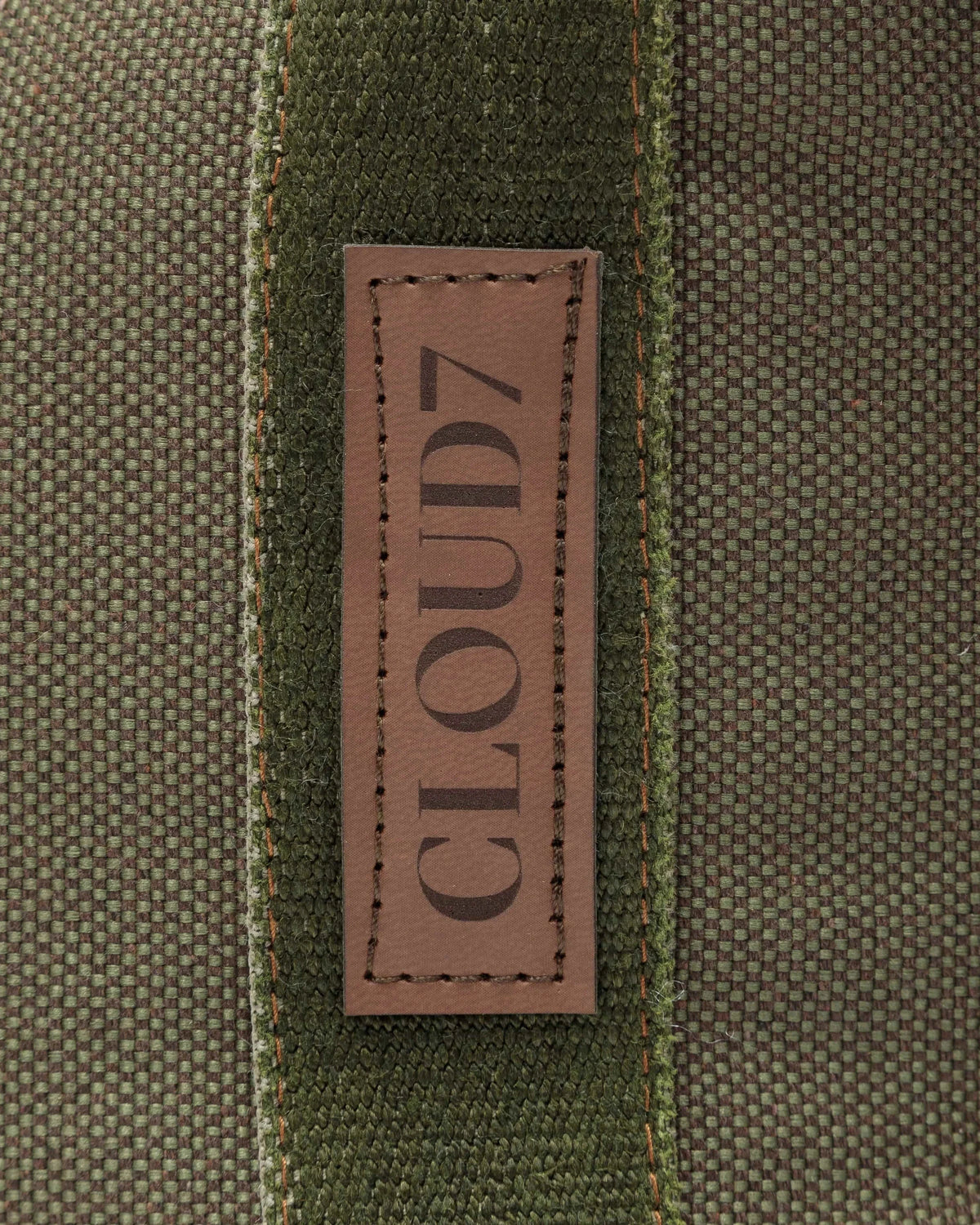 CLOUD7 Dog Bed Boost Canvas Olive