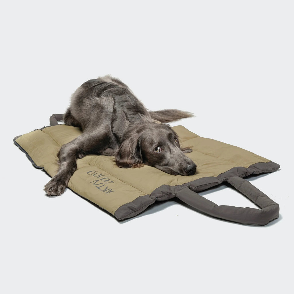 CLOUD7 Dog Travel Bed & Tote Bag AKTIV Puffer Dark Grey/Khaki