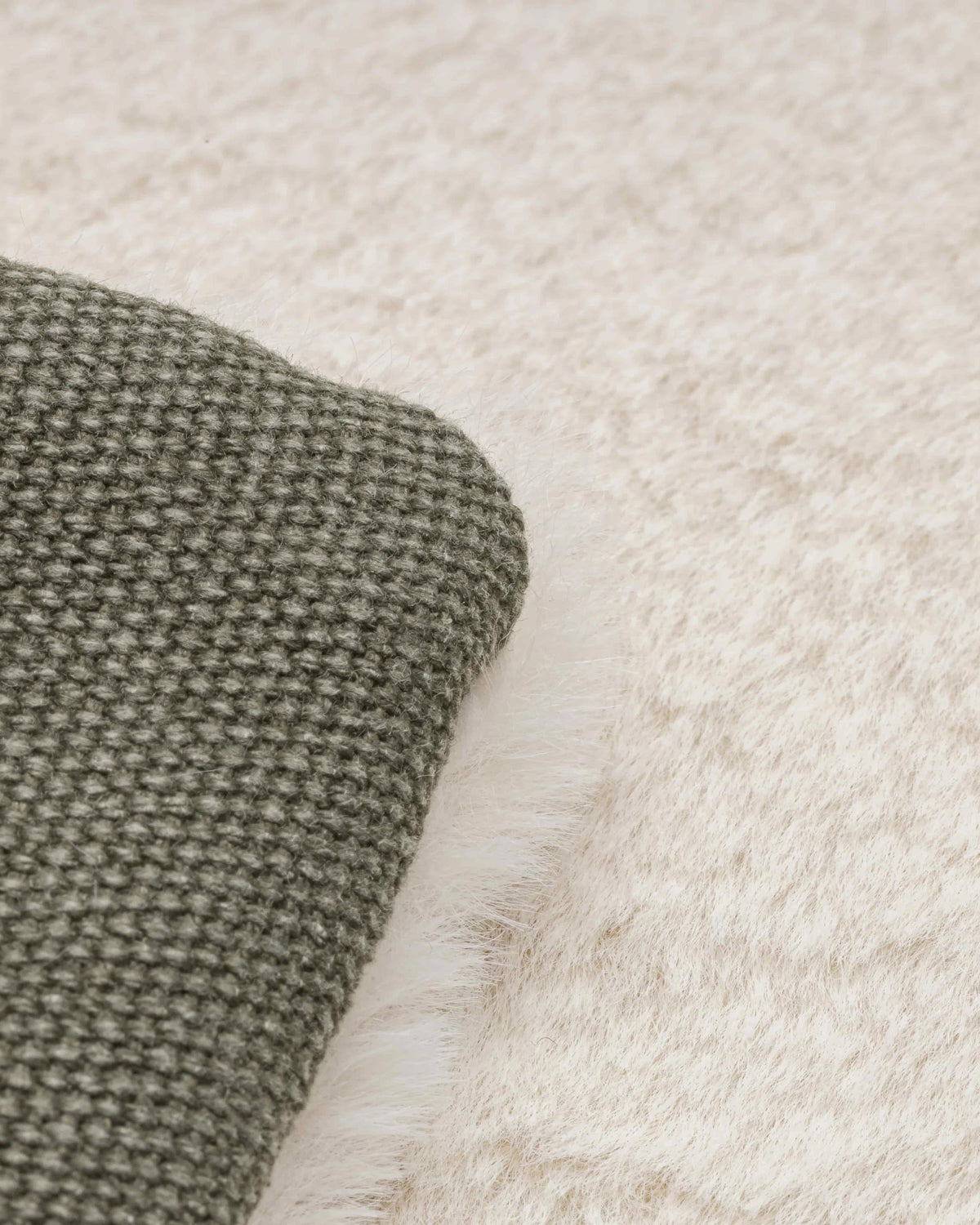 CLOUD7 Travel Bed Canvas Olive