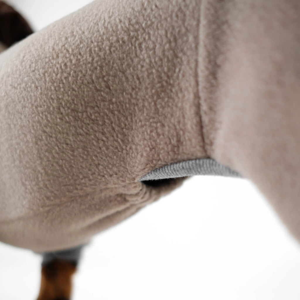 Karma Hund Overall DACKEL Taupe