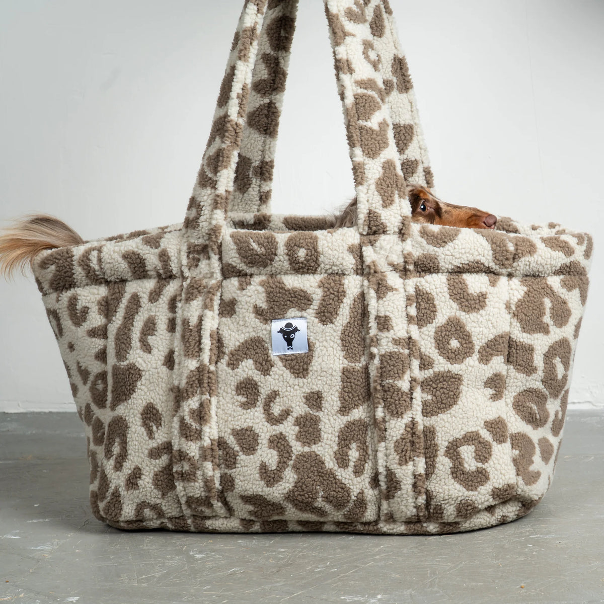 Karma Hund Shopper Leo Taupe Teddy