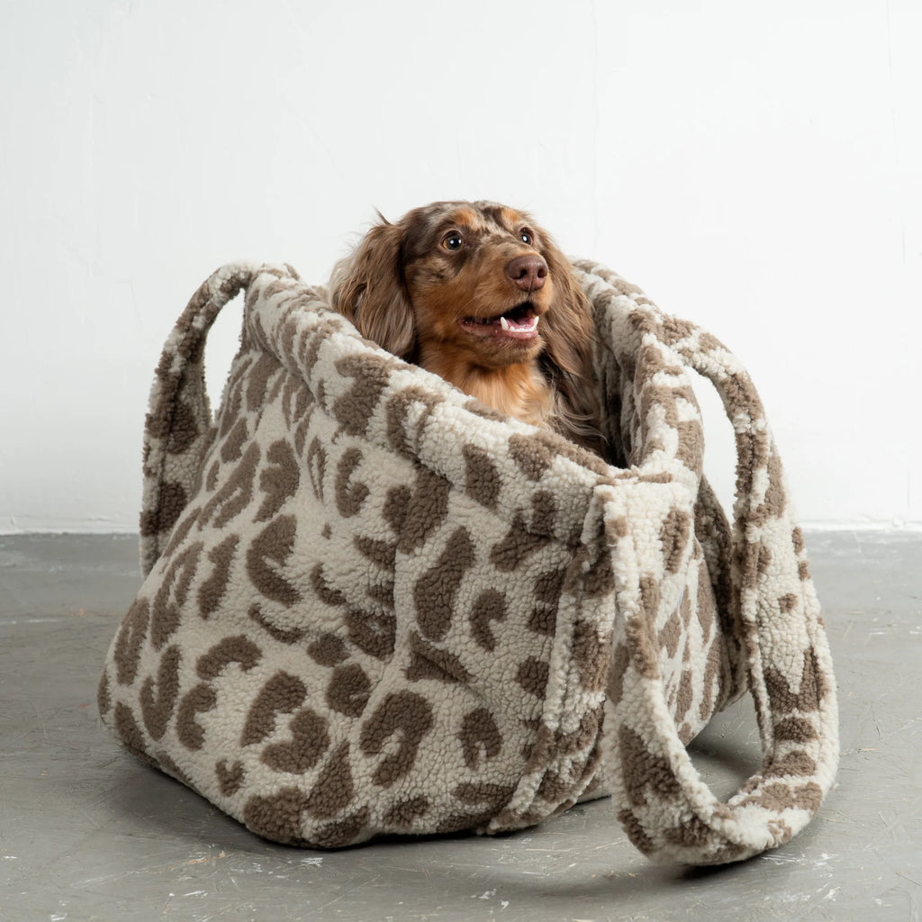 Karma Hund Shopper Leo Taupe Teddy