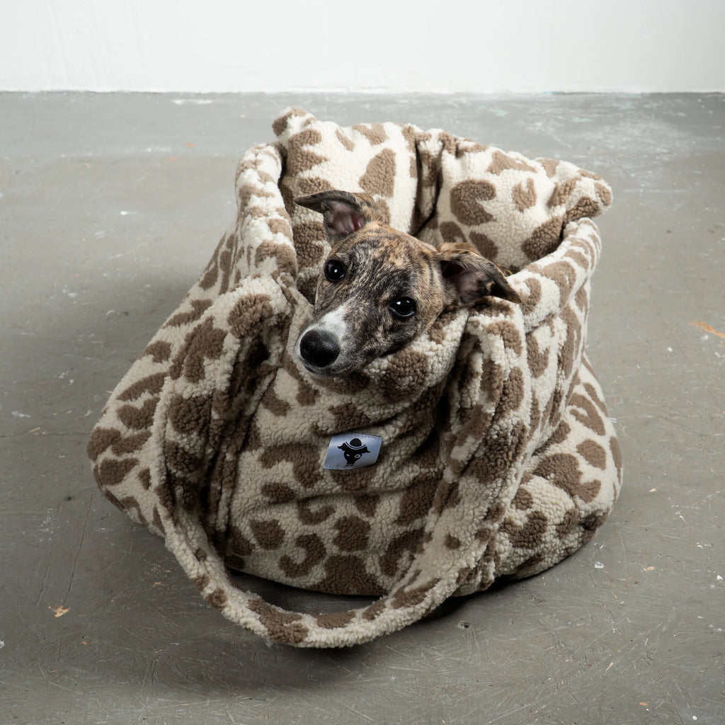 Karma Hund Shopper Leo Taupe Teddy