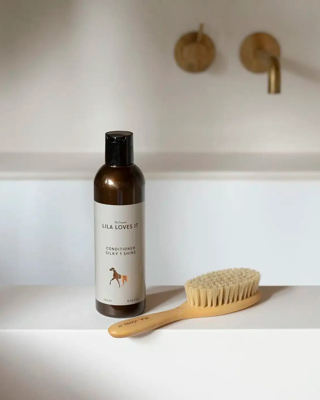 LILA LOVES IT Silky & Shine Coat Treatment
