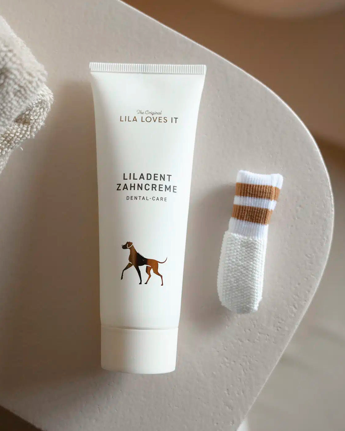 LILA LOVES IT Liladent Zahncreme